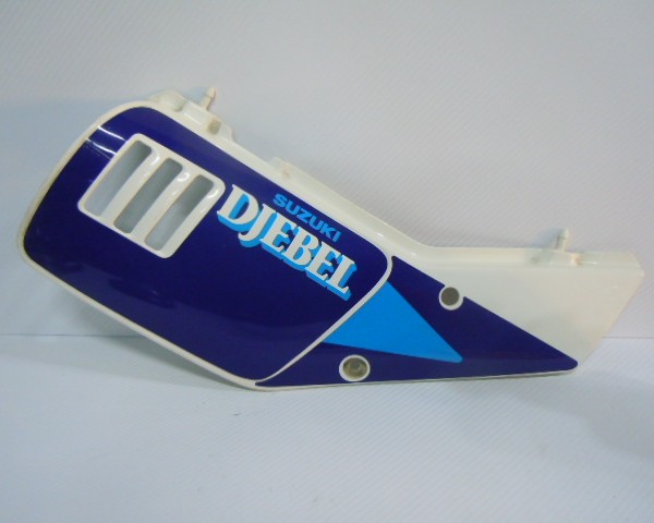 LATERAL TRASERO DERECHO SUZUKI DR 600 DJEBEL