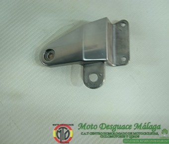 YAMAHA XJR 1300 2006 (20)