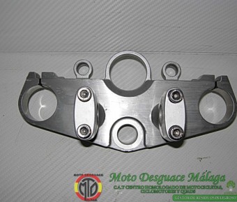 YAMAHA XJR 1300 2006 (27)