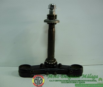 YAMAHA XJR 1300 2006 (33)