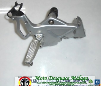 soporte estribera delantero derecho BMW F800R 2008